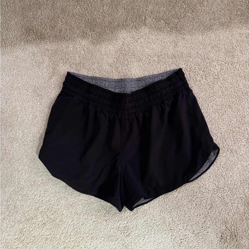 lululemon athletica mid rise 3” Shorts